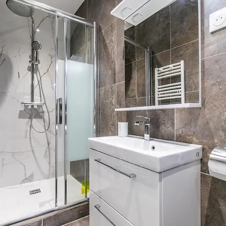 Apartment Mba Splendide Diderot 2 - Proche Vincennes *
